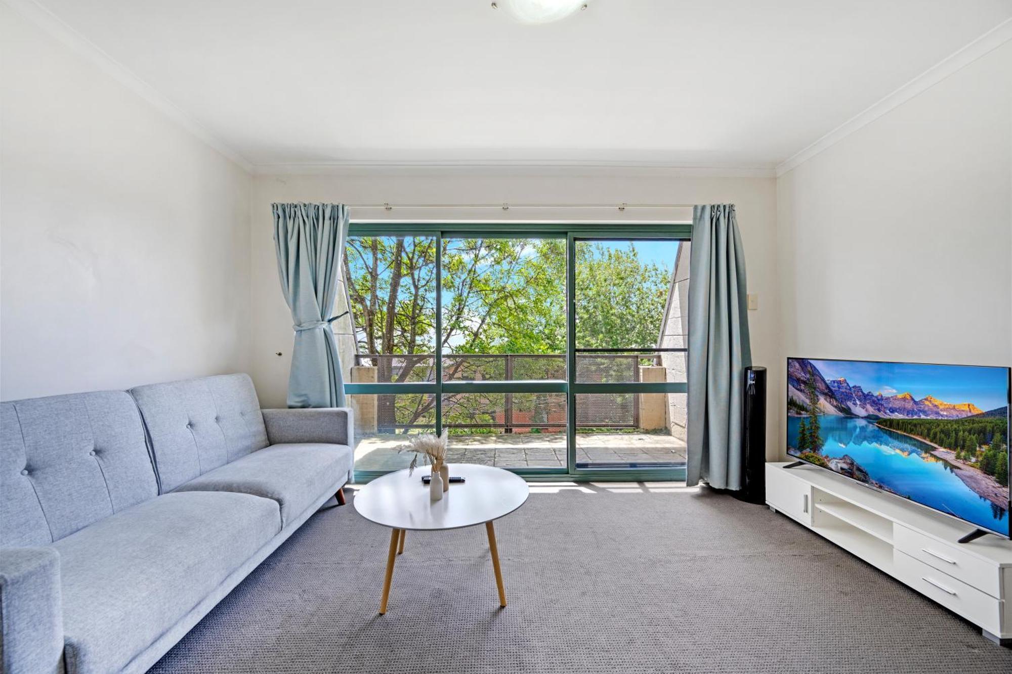 Apartment Cozy Near Rpa And Syd Uni Sydney